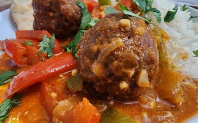 Thai Turkey Meatballs in Coconut Curry